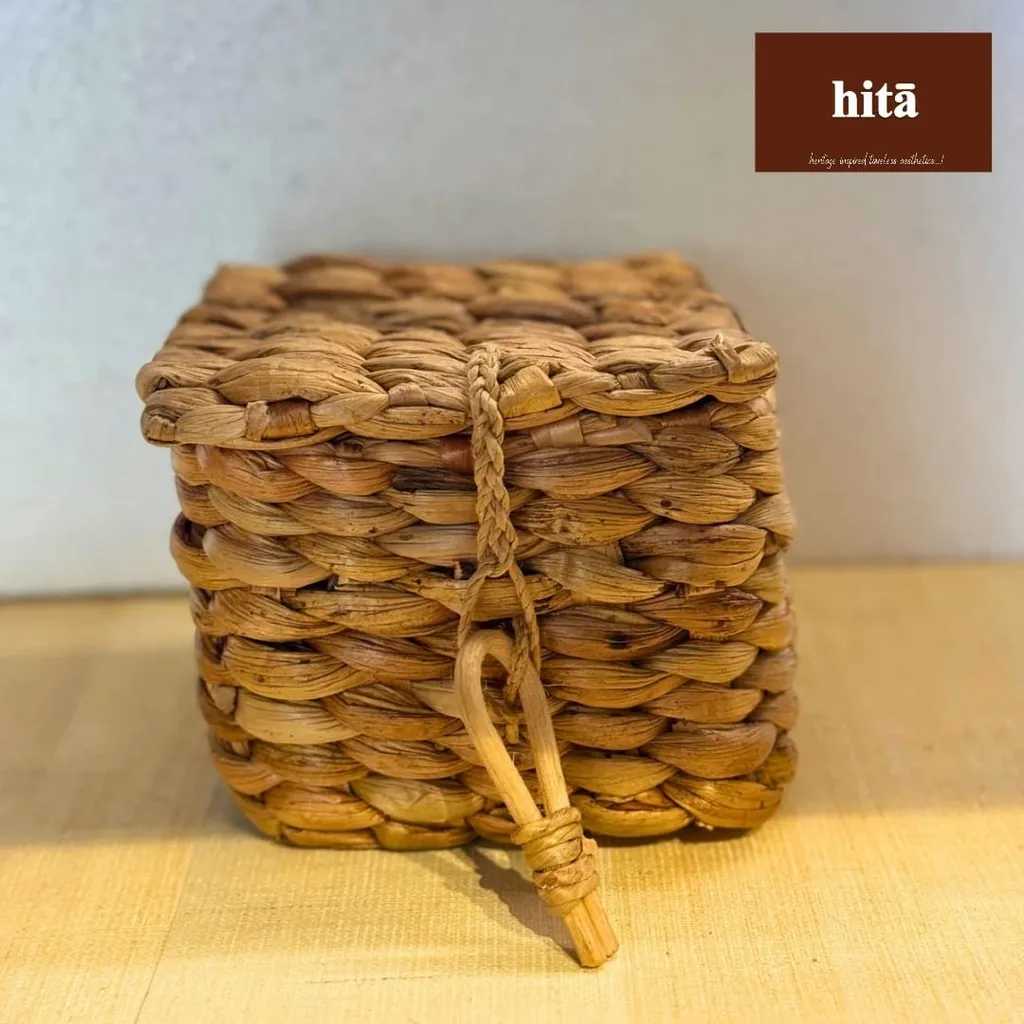 Nature Weave (Square)