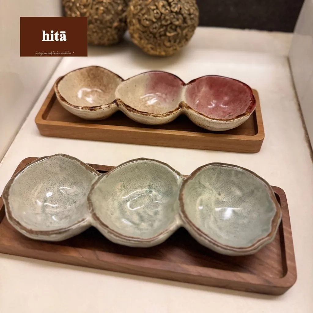 Trio Dip Bowls with Teakwood Tray( Warm Red) 