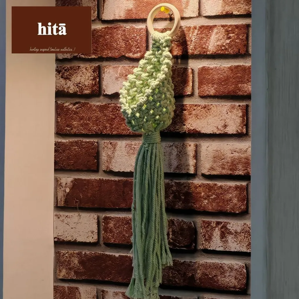 Macrame Hanging Pouch (Sage Green)